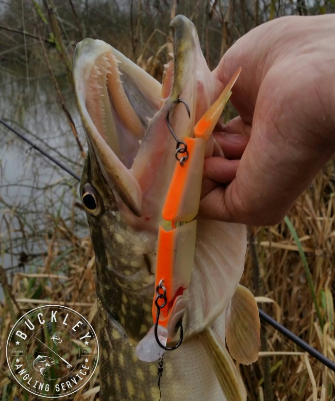 VMC Inline Barbless Lure Hooks